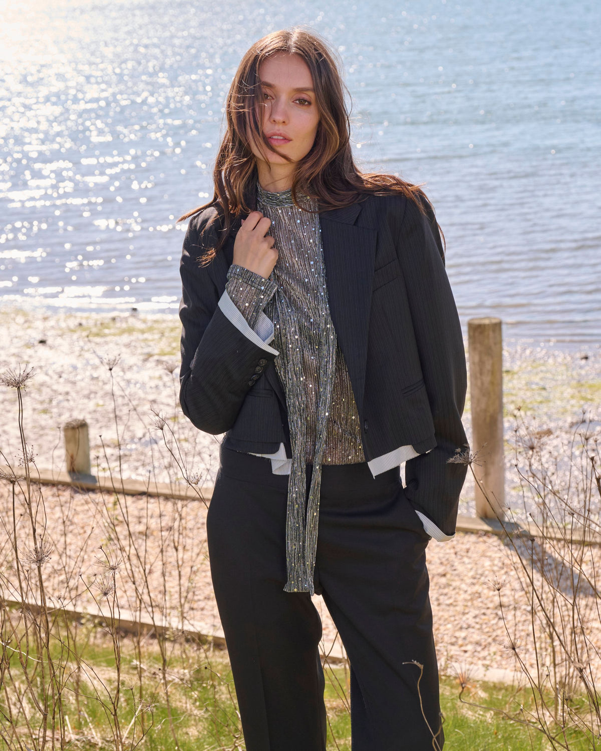 Holiday 2025 - Look 2 Modal