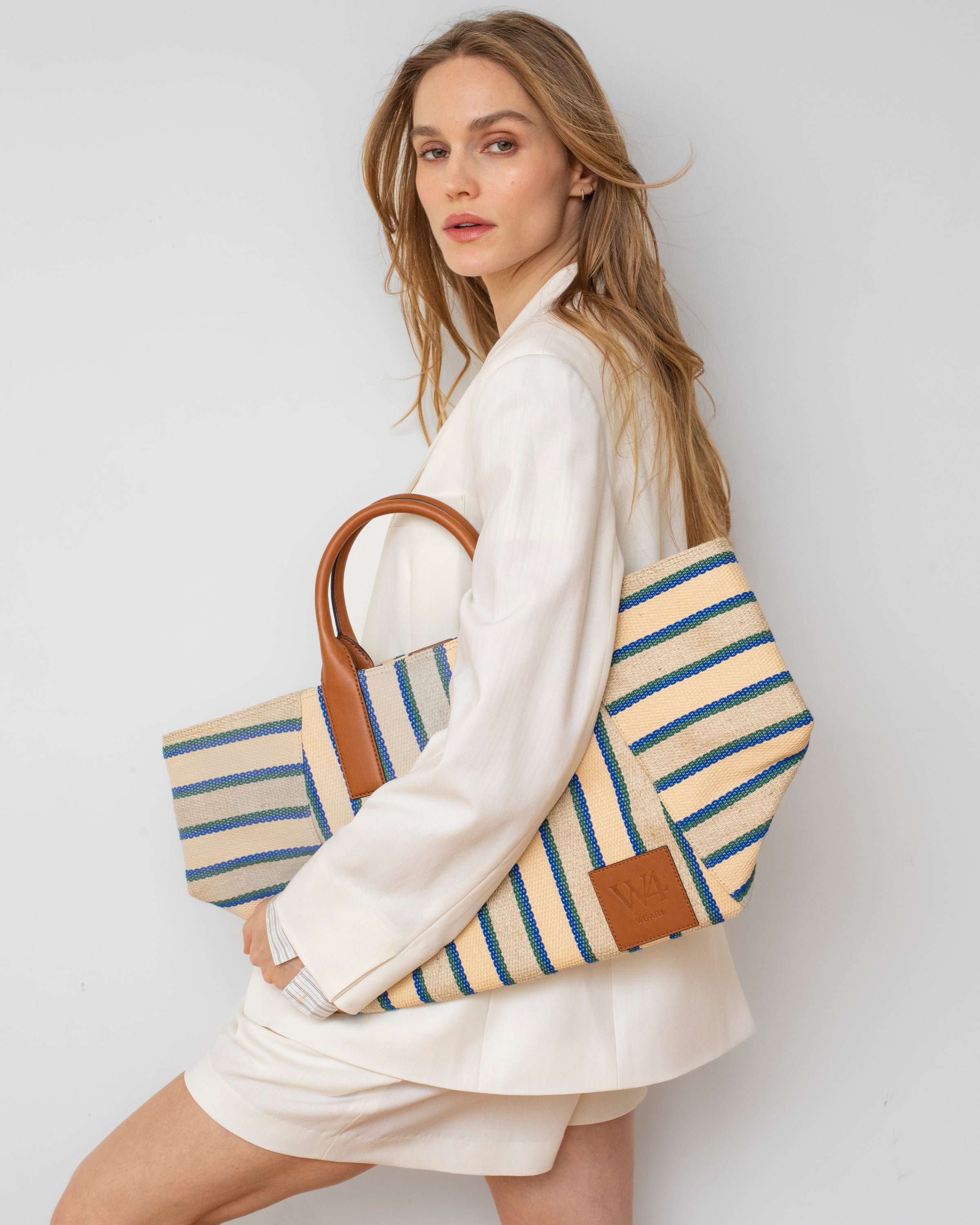 The Riviera Tote – WE-AR4