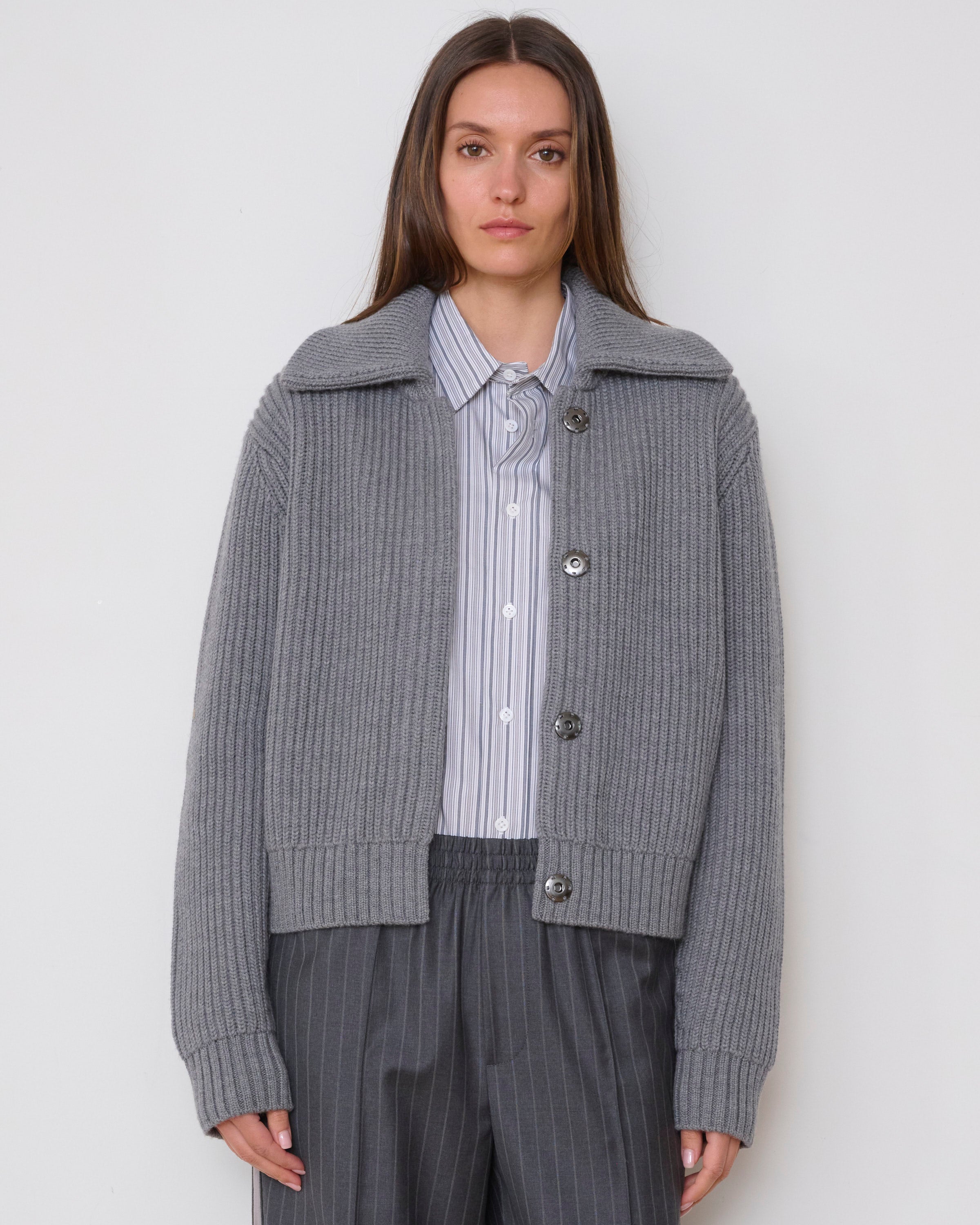 The Gatsby Cardigan – WE-AR4