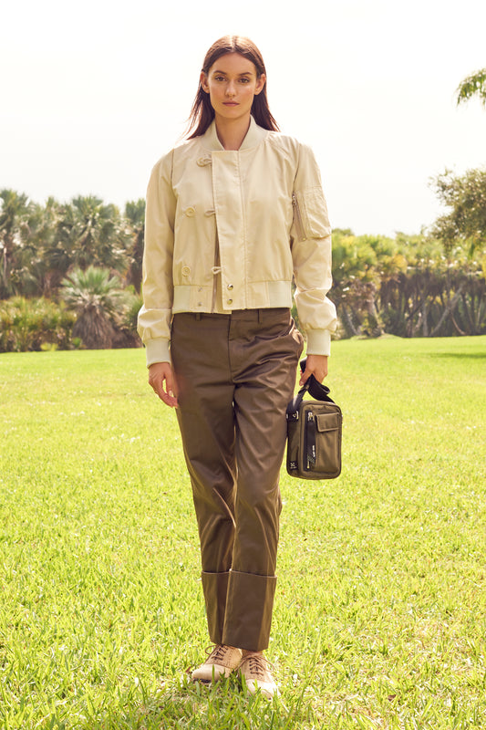 Capsule 009: Earth - Look 10 Modal