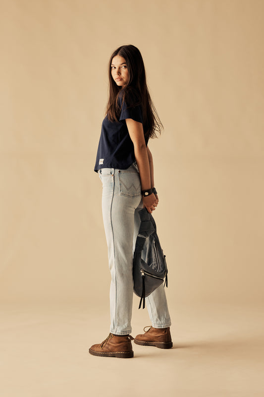 Capsule 001: The Pocket - Look 15 Modal