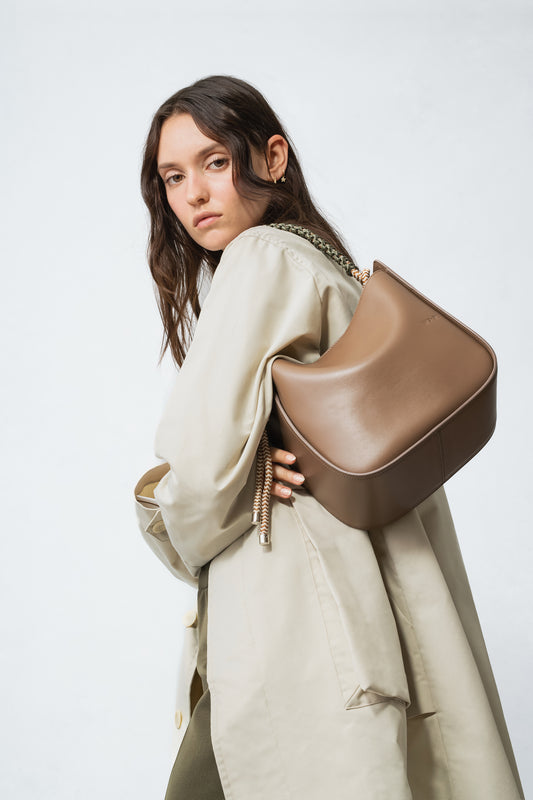 Aesther Ekme Flat Hobo leather shoulder bag in Brown